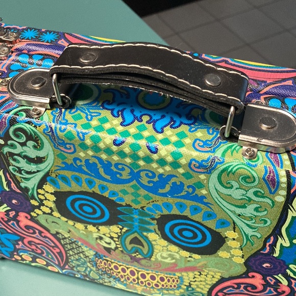 Painted skull box purse - Picture 2 of 12